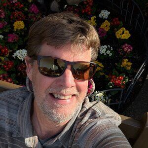 Meet your Posher, Caleb